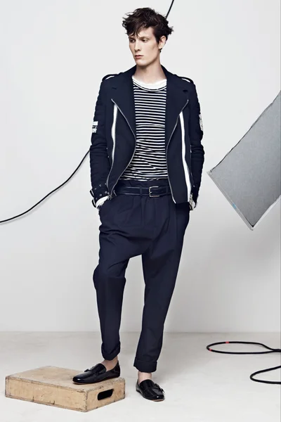 Look 9